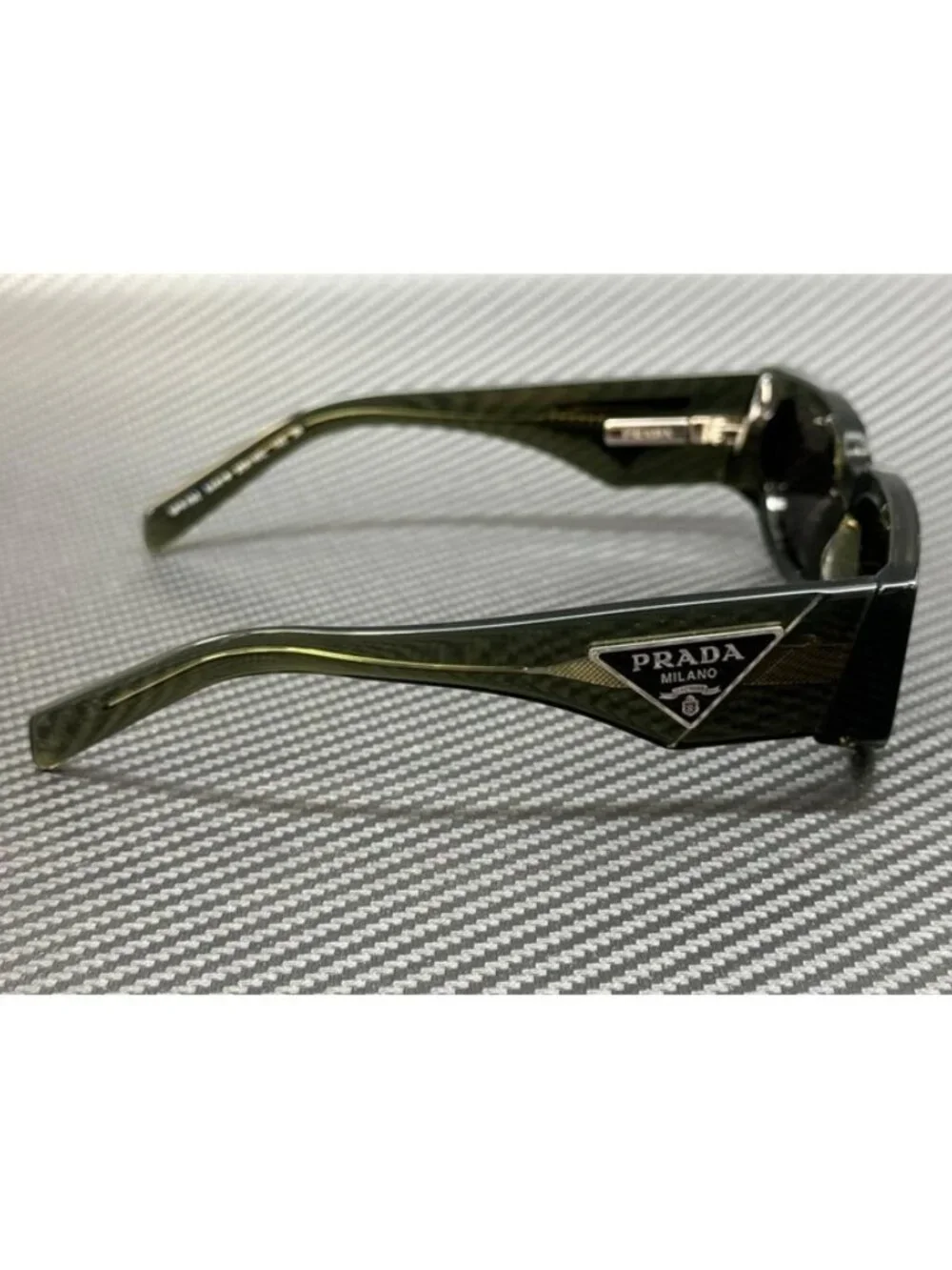 New PRADA Men Military Green Sunglasses 54-18-140